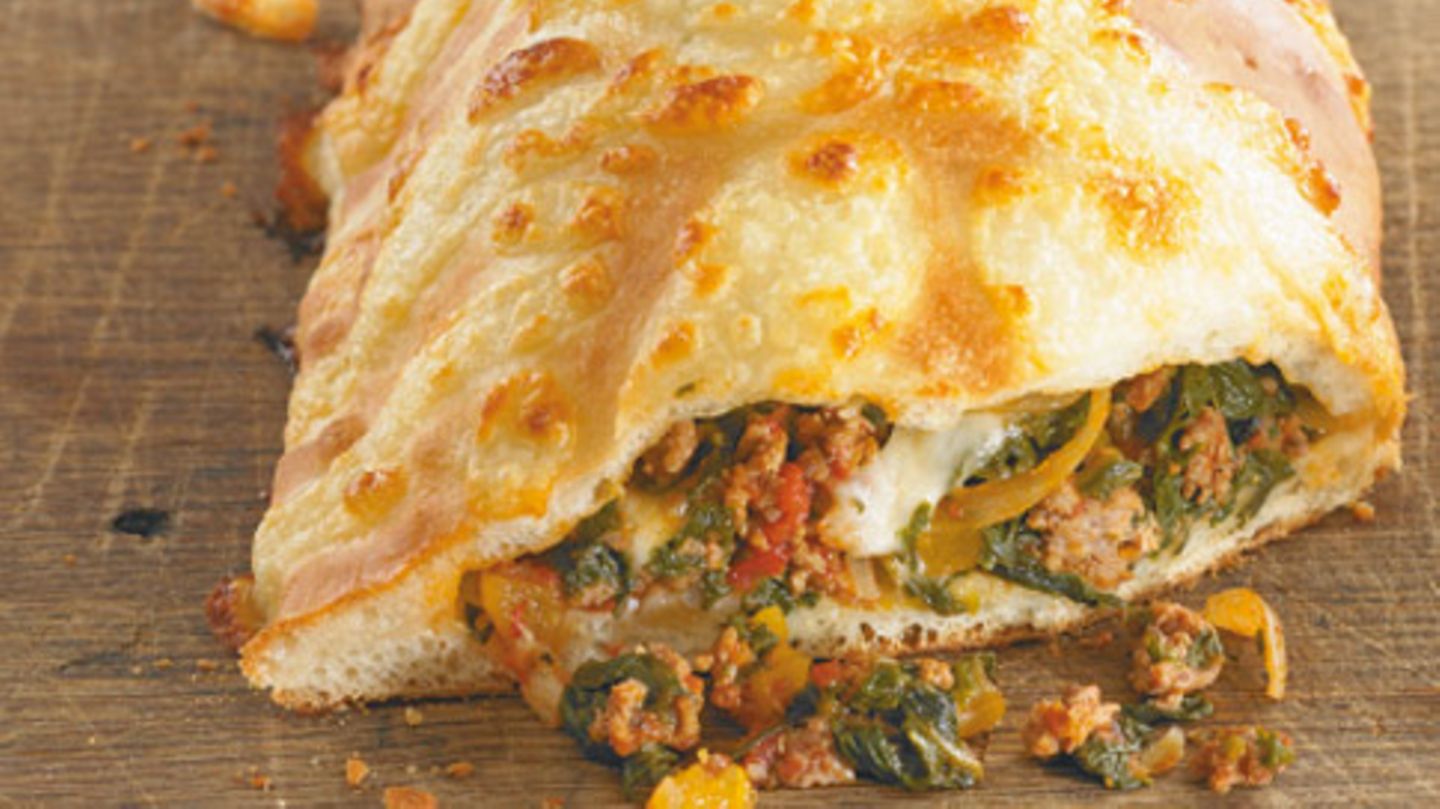 Spinat-Hack-Calzone Rezept