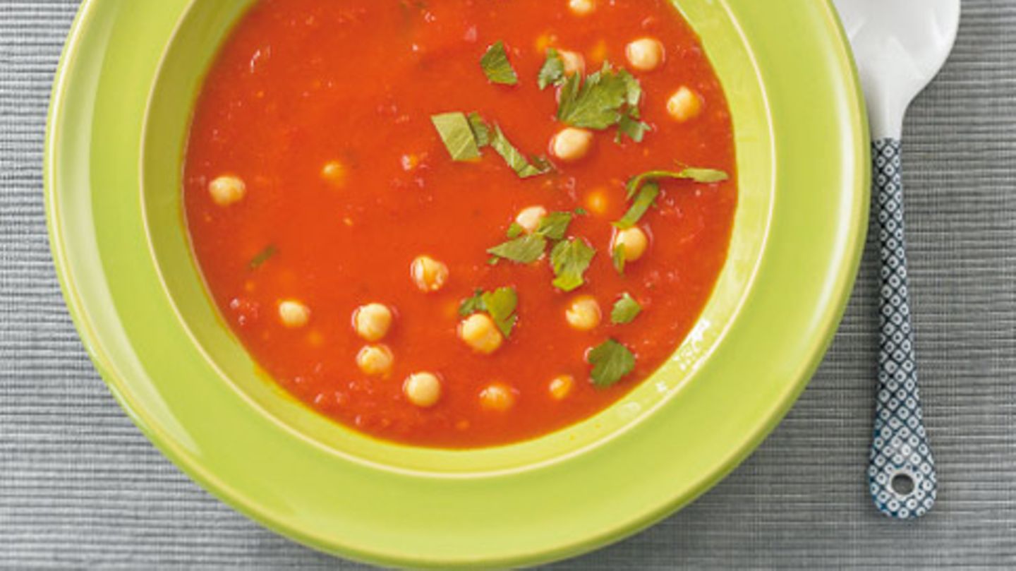Tomatensuppe mit Kichererbsen Rezept - [ESSEN UND TRINKEN]