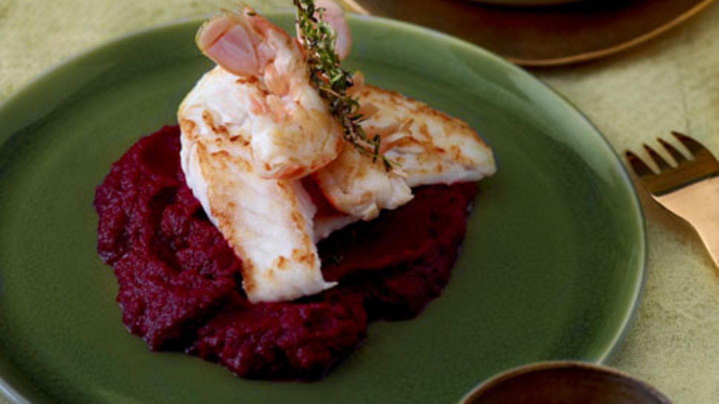 Steinbutt mit Kaisergranat und Roter Bete Rezept - [ESSEN UND TRINKEN]