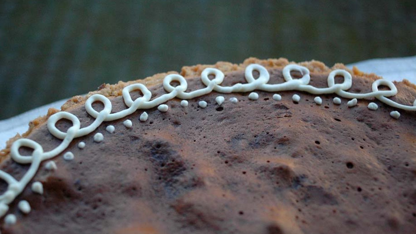 Schokoladen-Karamell-Tarte Rezept
