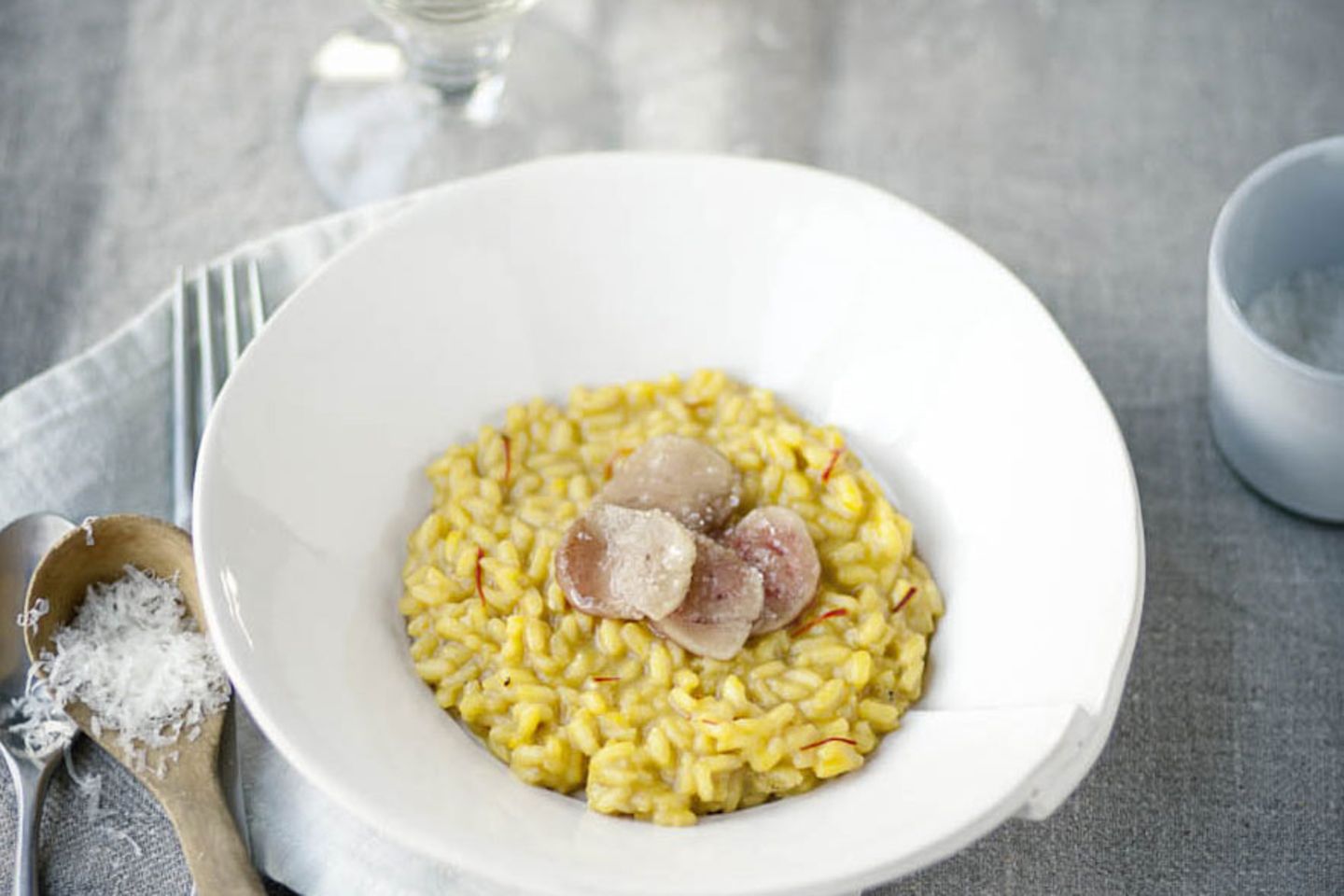 Safran-Risotto mit Rindermark Rezept - [ESSEN UND TRINKEN]