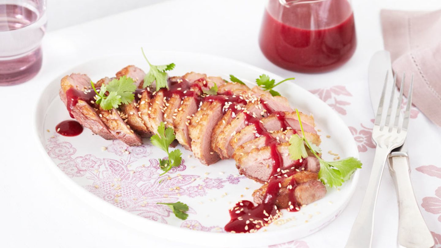 Entenbrust mit Gewürz-Frucht-Sauce Rezept