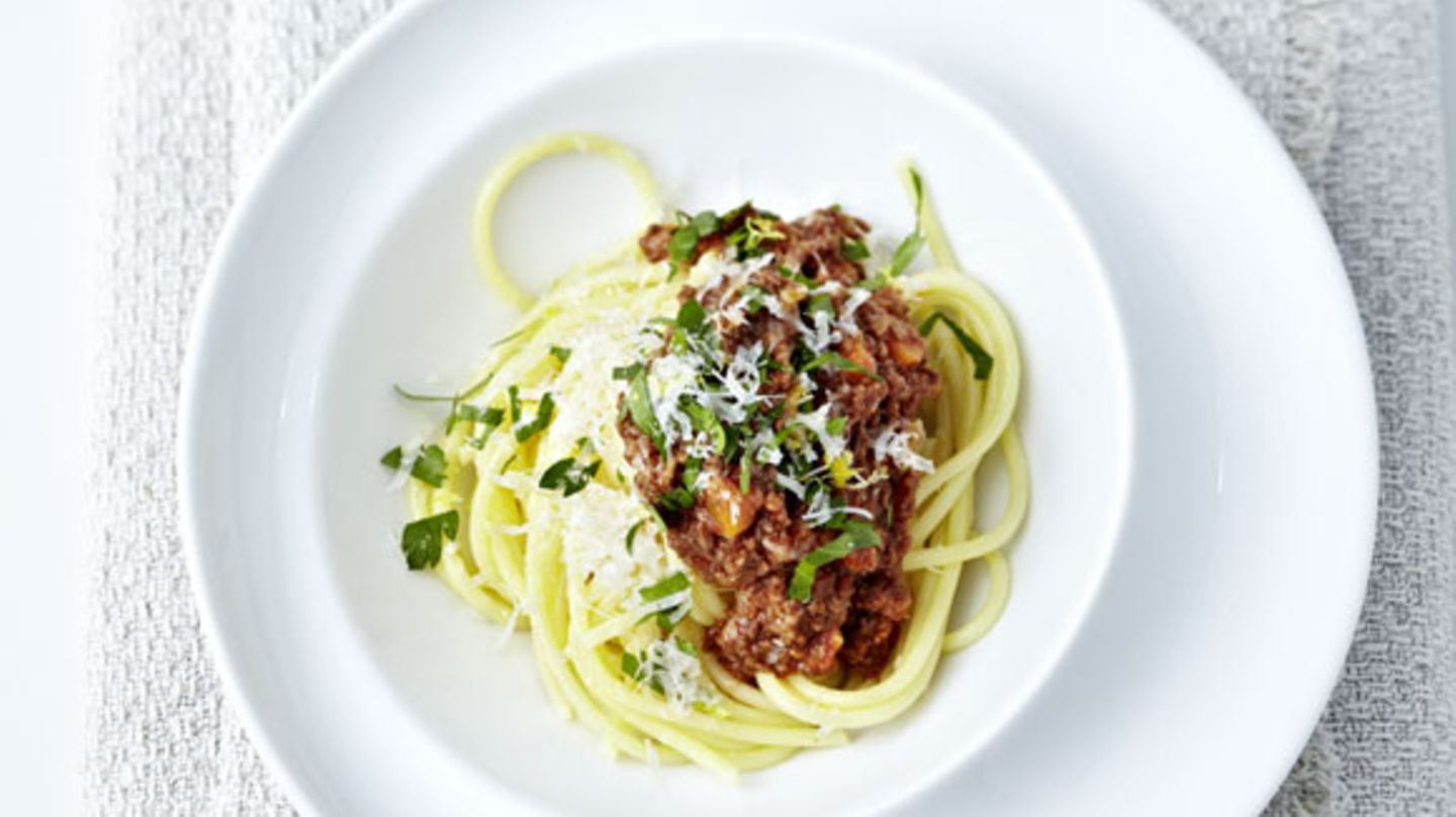 Spaghetti Bolognese mit Gremolata Rezept