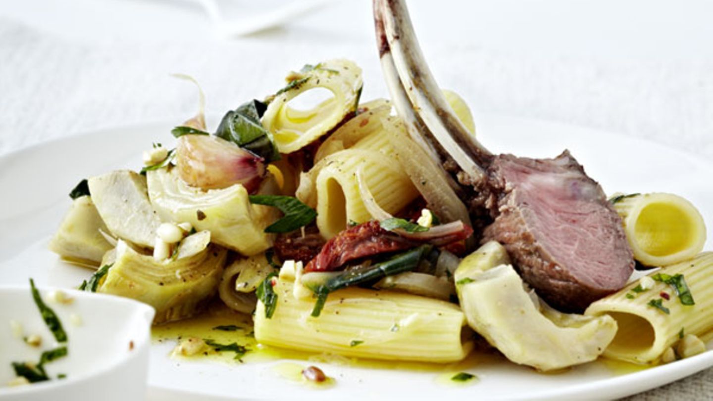 Rigatoni mit Artischocken und Mangold Rezept