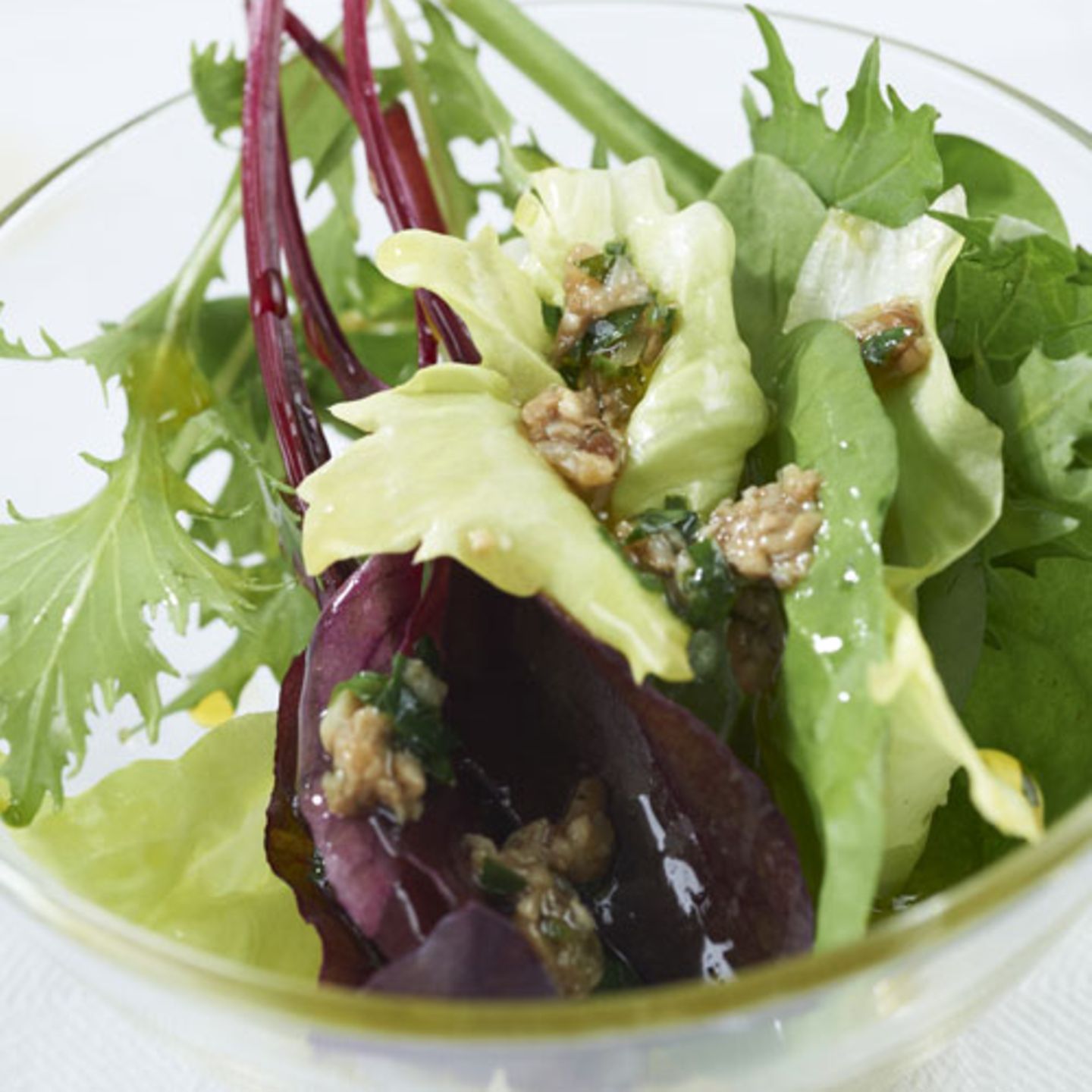 Sherry-Vinaigrette mit getrockneten Steinpilzen