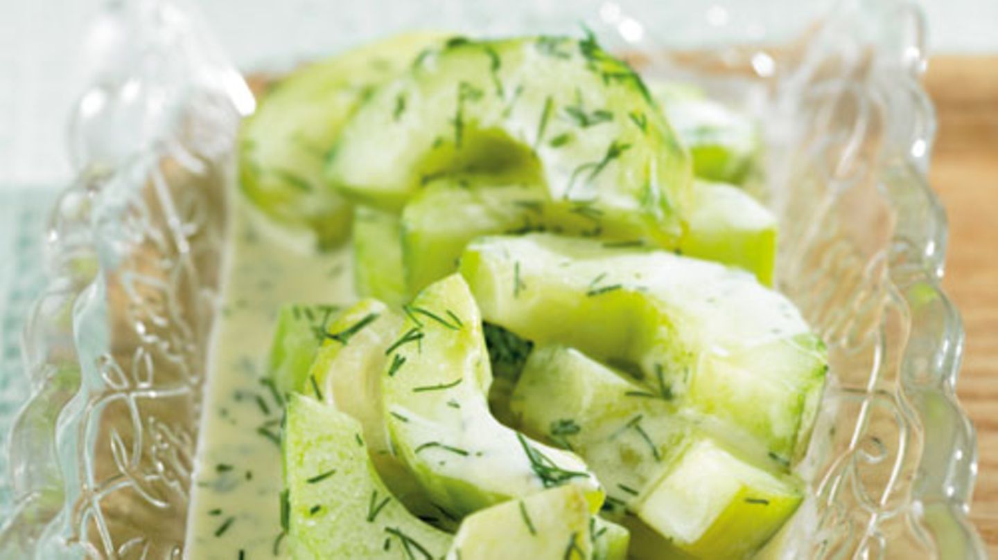 Lauwarmer Gurkensalat Rezept