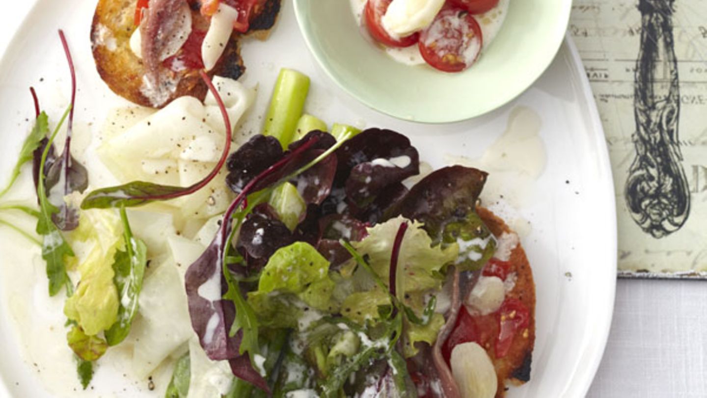 Grüner Spargel katalanisch Rezept - [ESSEN UND TRINKEN]