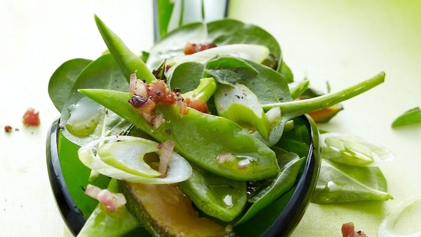 Grüner Spinatsalat Rezept - [ESSEN UND TRINKEN]