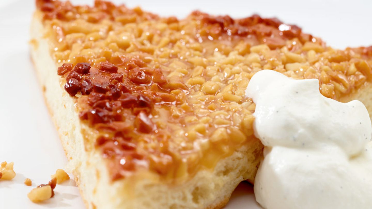 Bienenstich ungefüllt Rezept