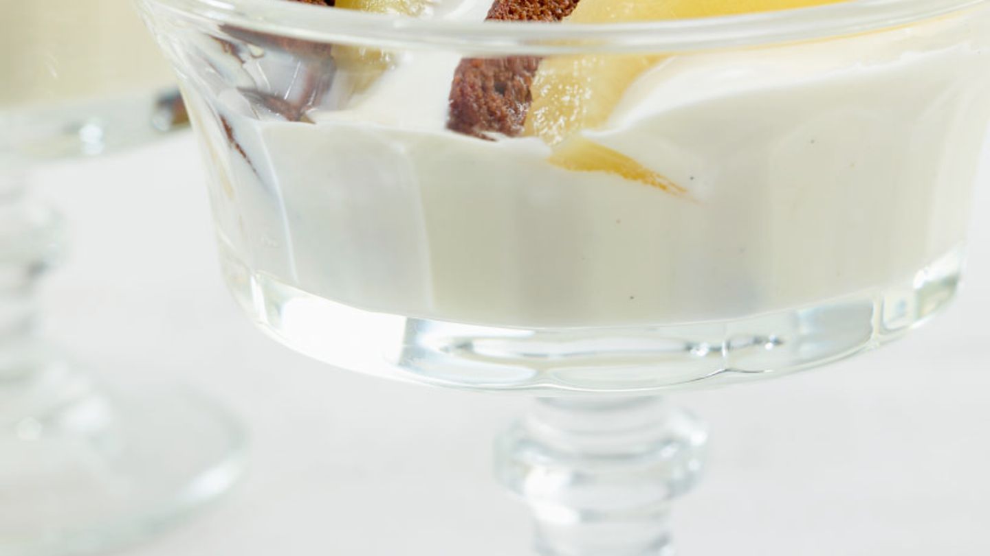 Vanillecreme mit Ananas Rezept