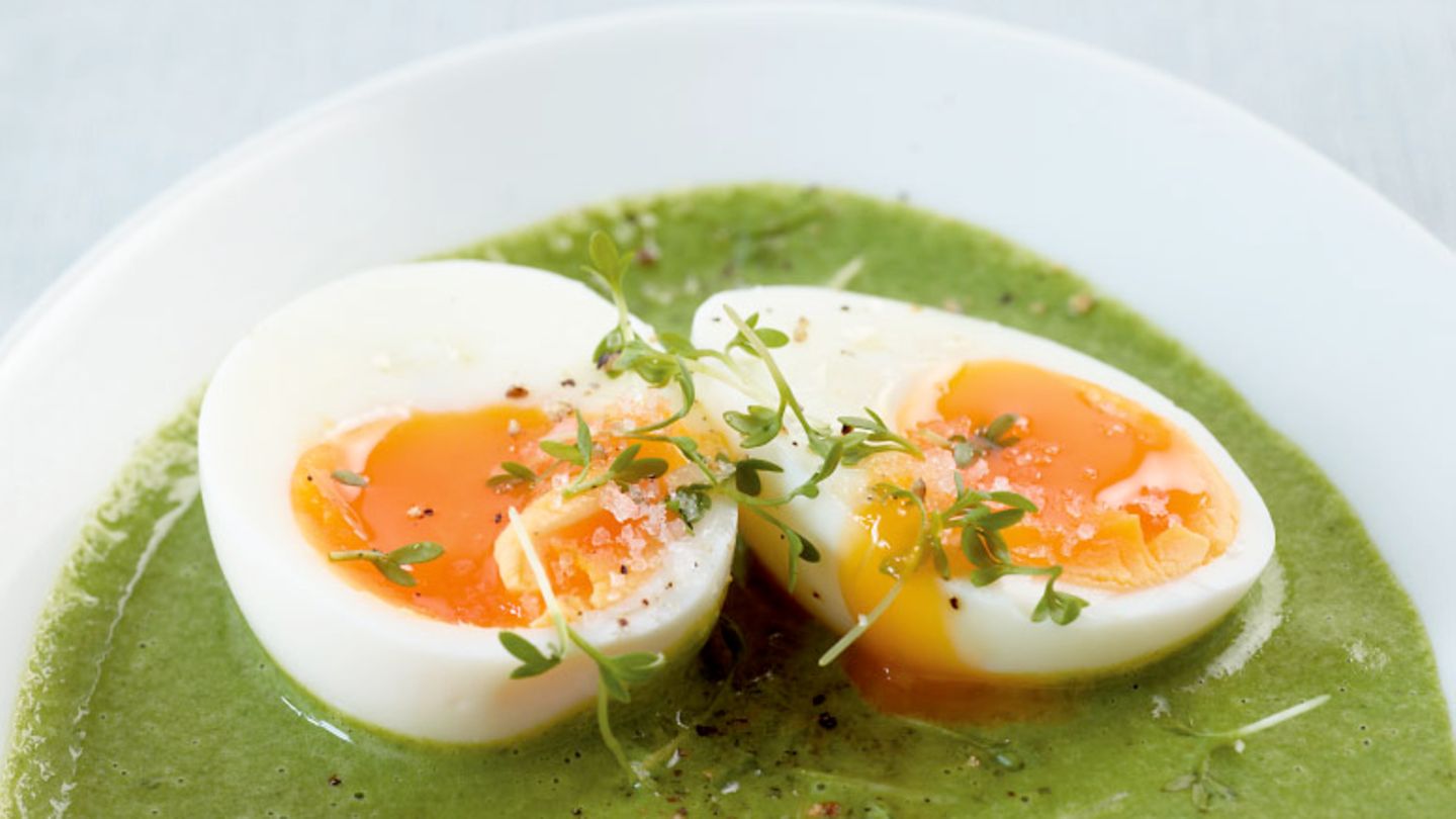 Eier mit Spinatsauce Rezept