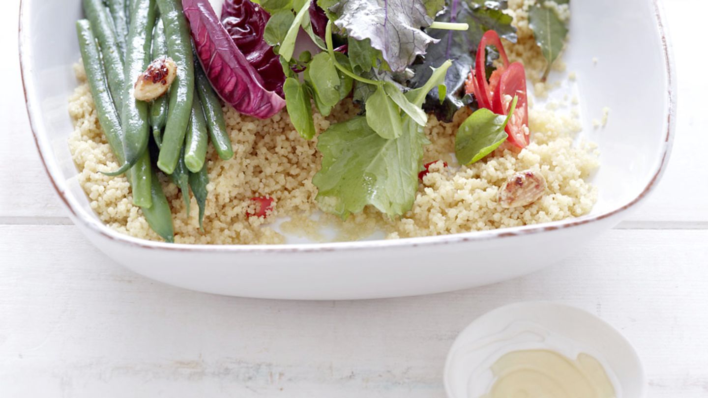 Couscous-Salat mit Salzmandeln Rezept