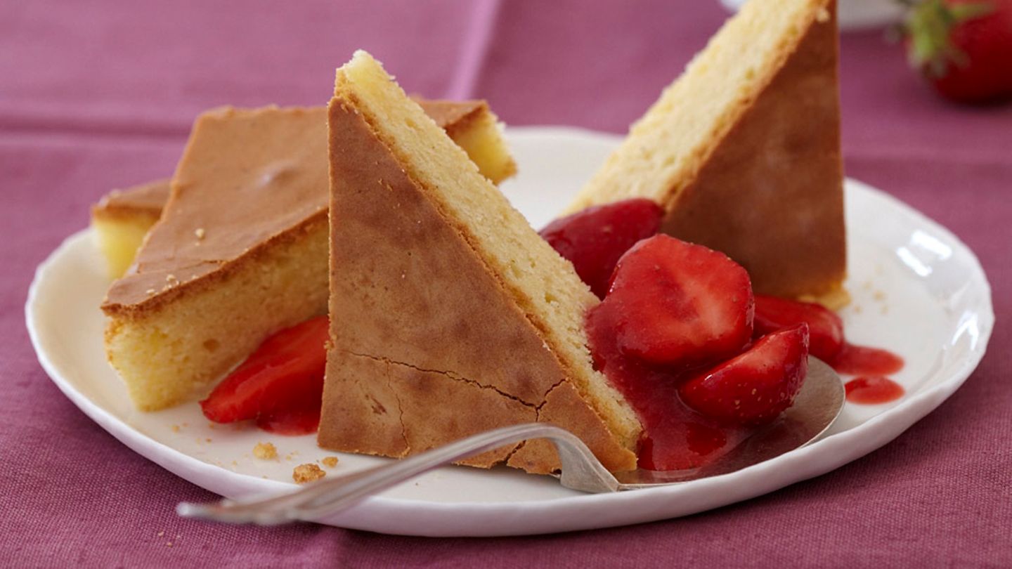 Weißer Schokokuchen mit Erdbeeren Rezept