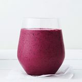 Smoothie mit Heidelbeer und Joghurt