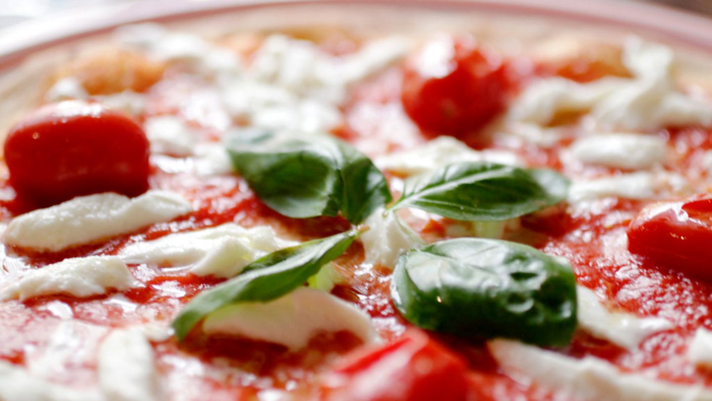 Pizza margherita Rezept