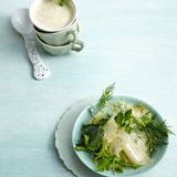 Marinierter Kohlrabi-Kräuter-Salat