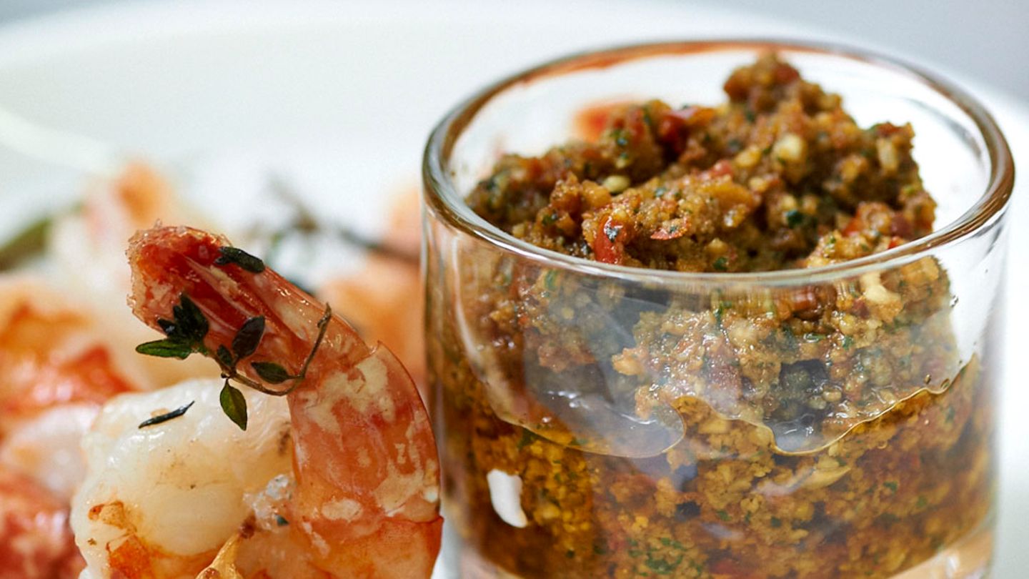 Tomaten-Basilikum-Pesto Rezept