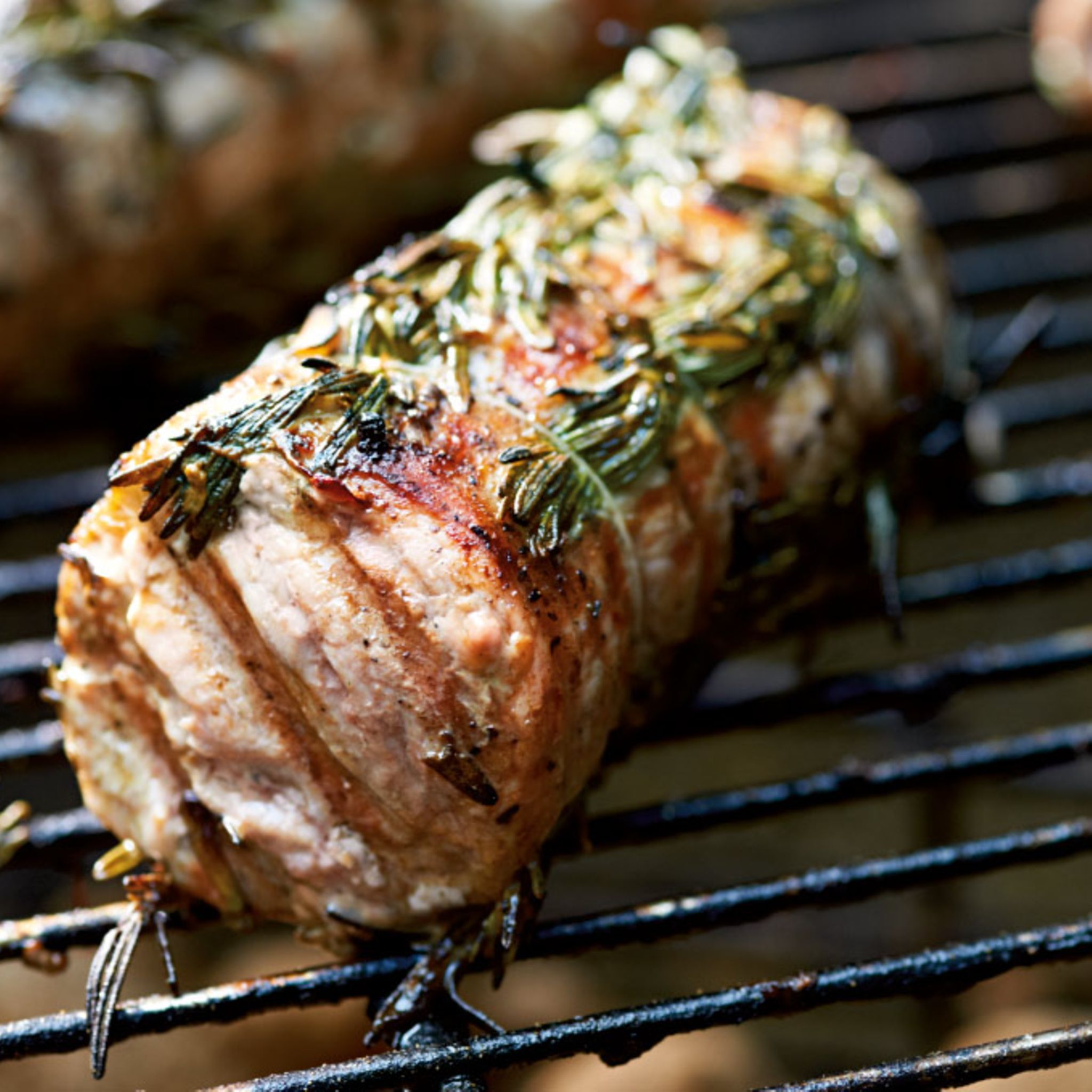 Grillen Mit Fleisch - [ESSEN UND TRINKEN]