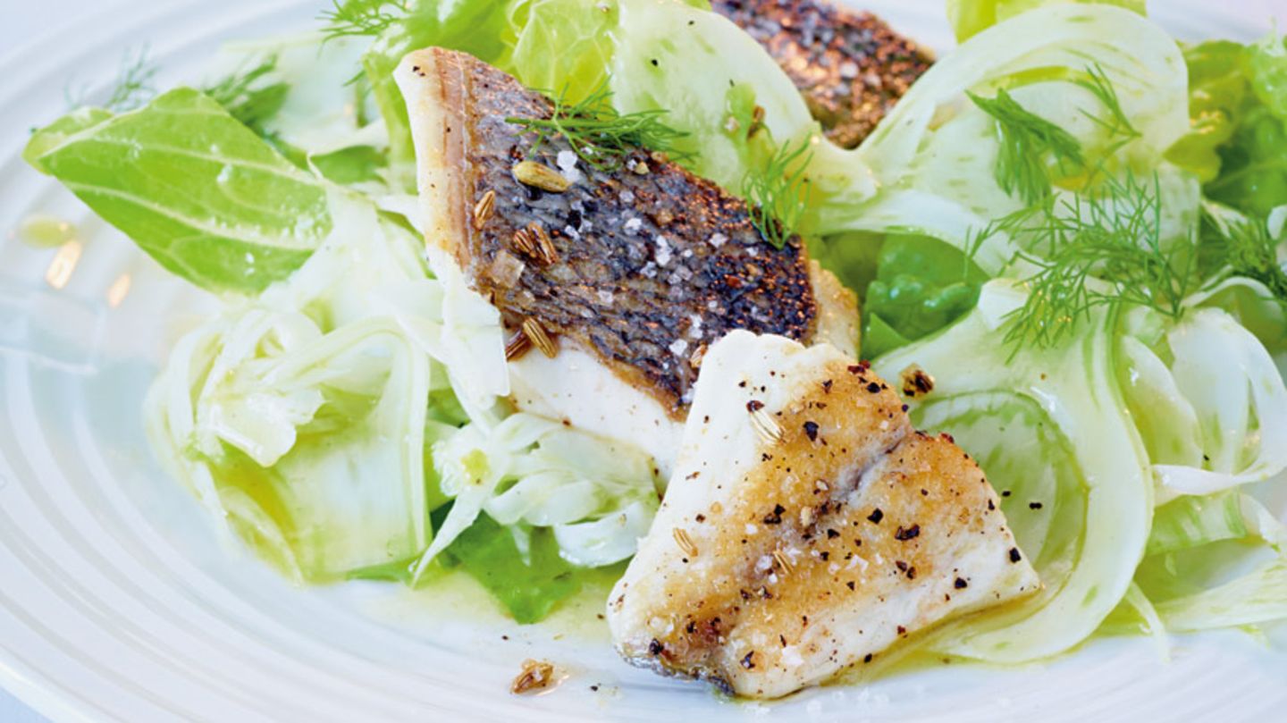 Fenchelsalat mit Fisch Rezept