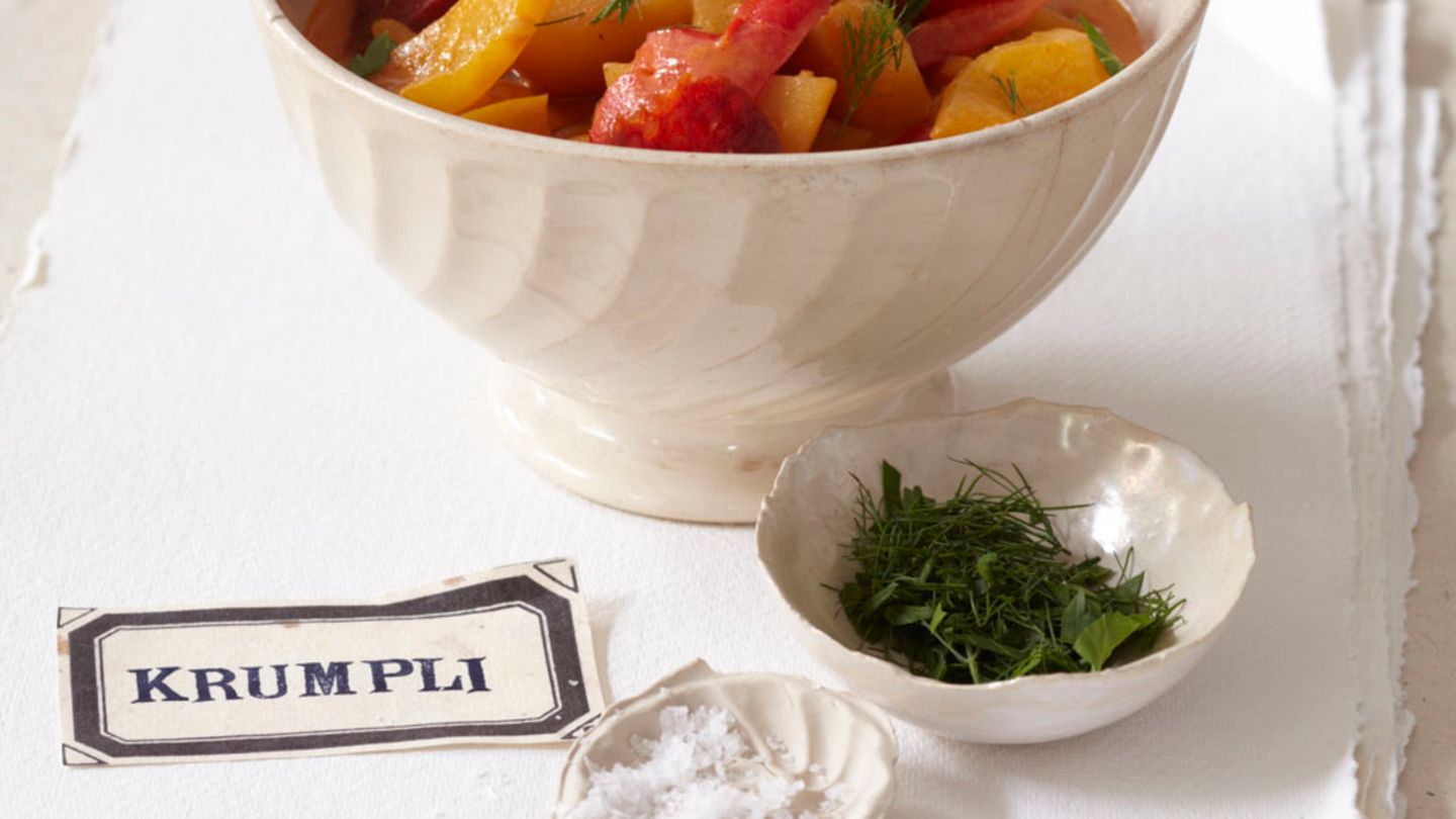 Kartoffelgulasch mit Paprika Rezept - [ESSEN UND TRINKEN]