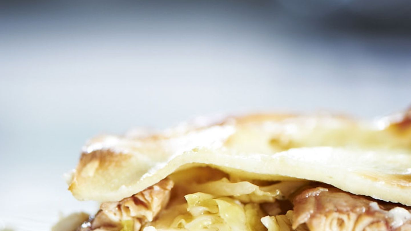 Lasagne mit Wirsing und Räucherfisch Rezept