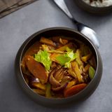 Möhren-Steckrüben-Curry