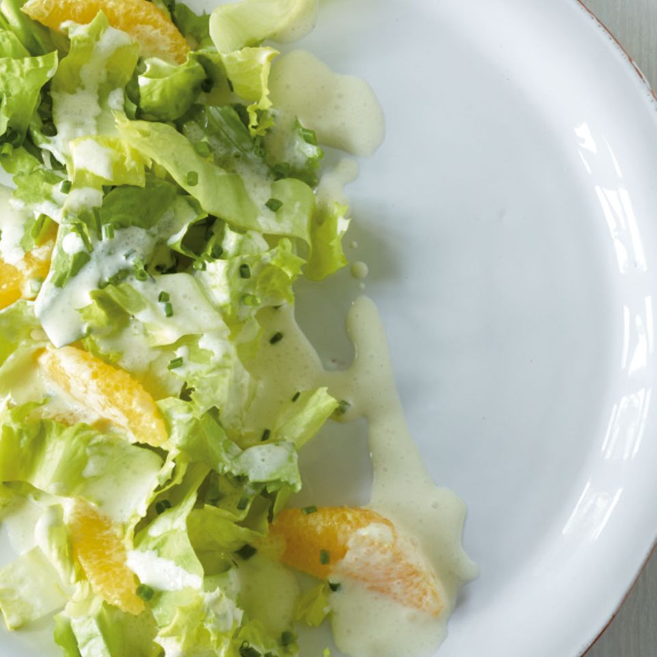 Endiviensalat mit OrangenDressing Rezept [ESSEN UND TRINKEN]