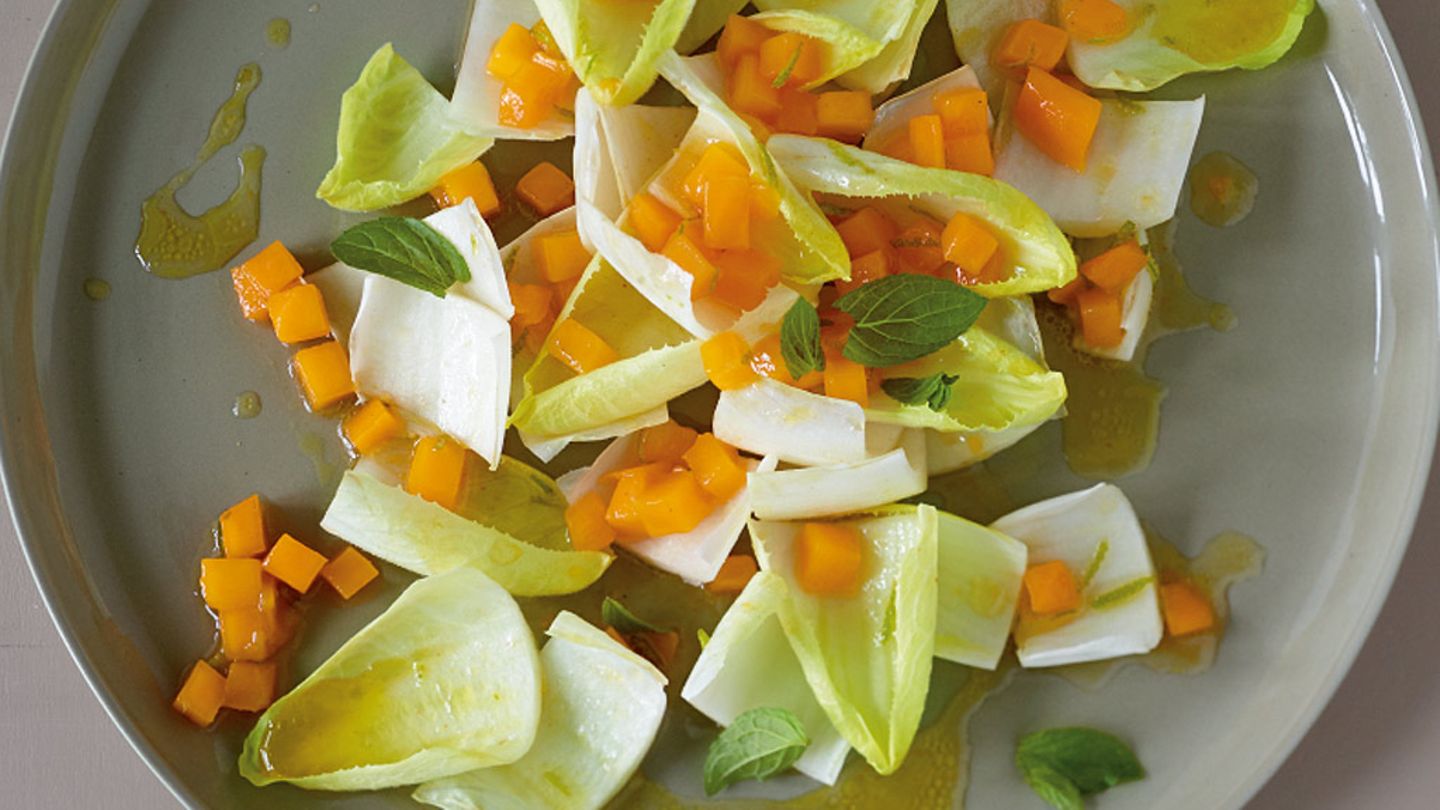 Chicoréesalat mit Mango Rezept