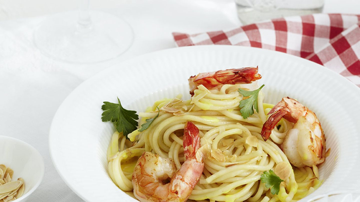 Linguine mit Zitronensauce und Garnelen Rezept