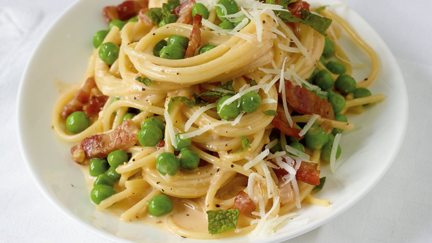 Spaghetti-Erbsen-Carbonara Rezept - [ESSEN UND TRINKEN]