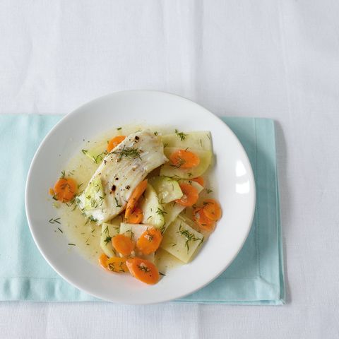 Kabeljau auf Kohlrabi-Möhren