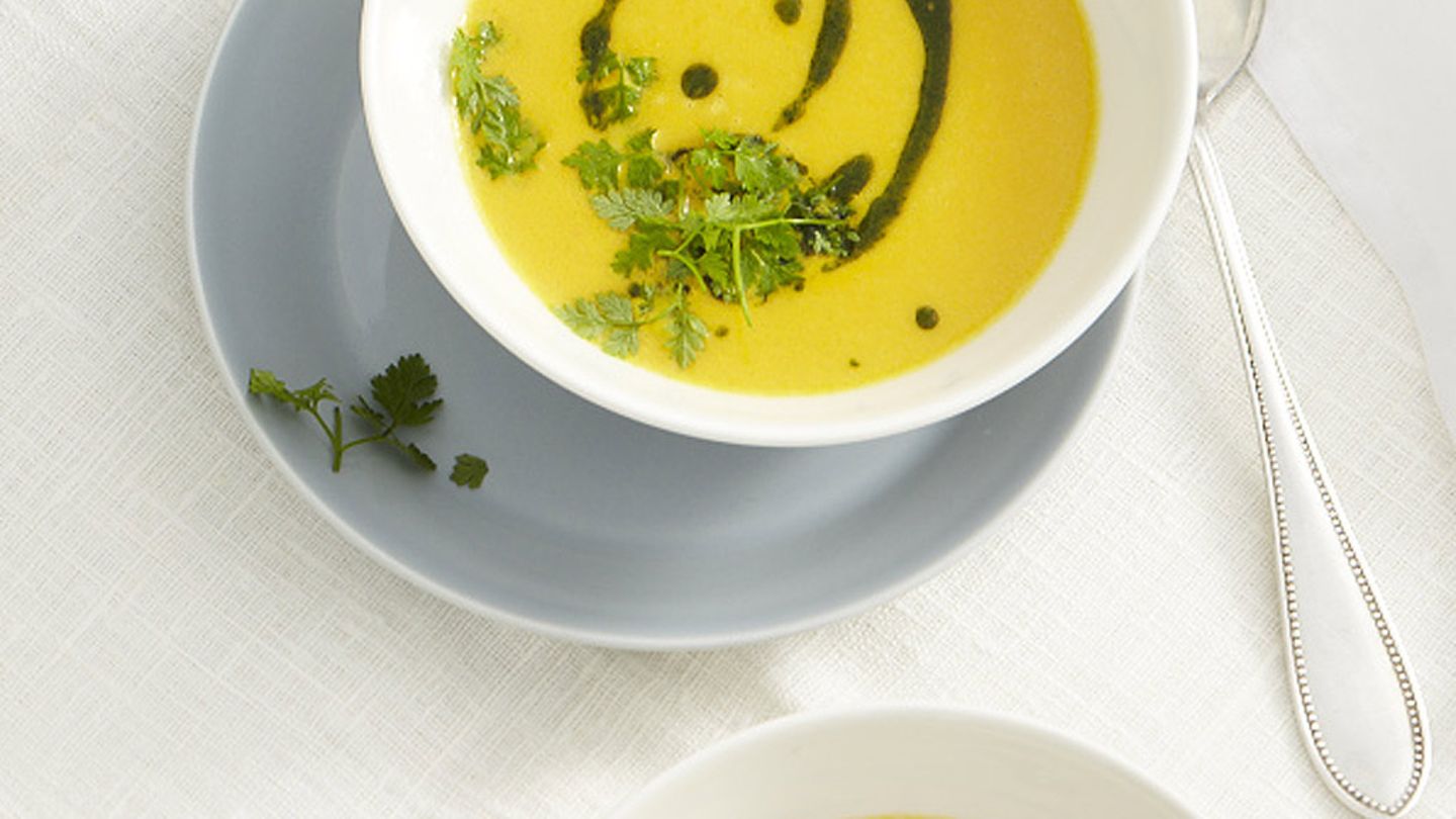 Paprikasuppe mit Kerbelöl Rezept
