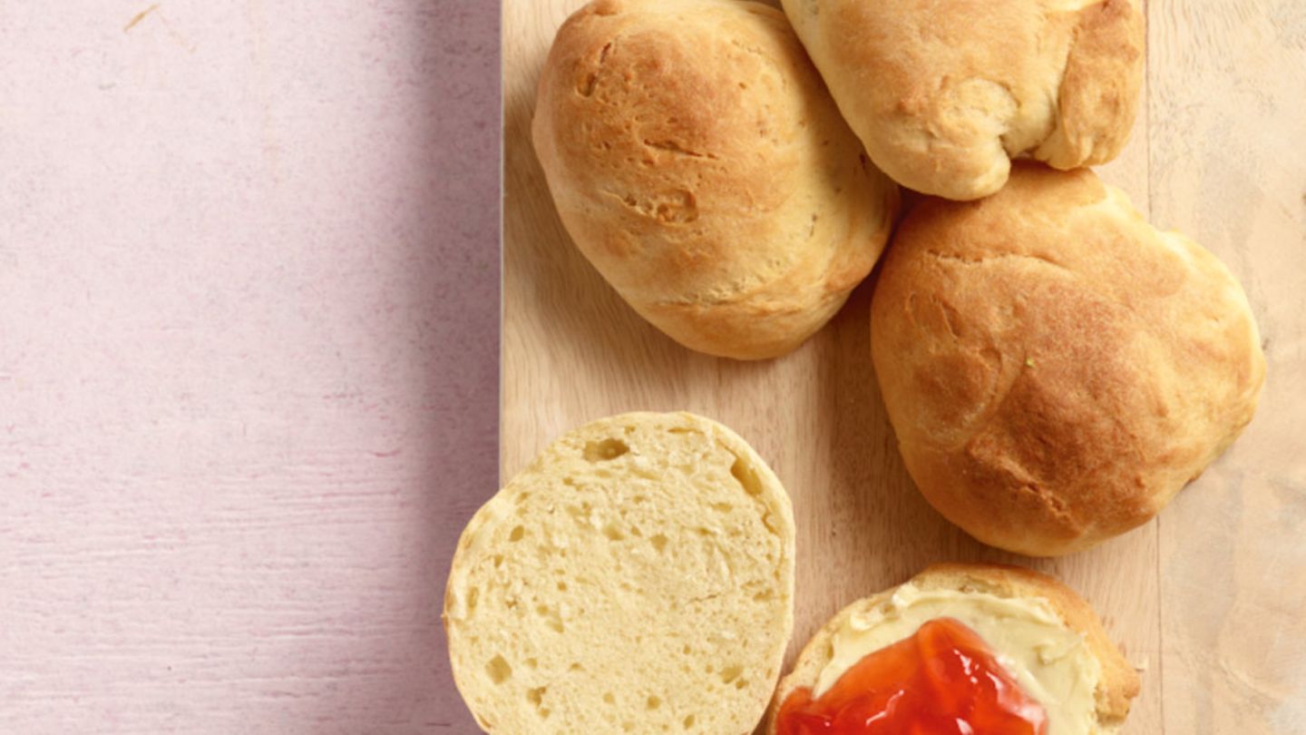 Kleine Hefebrötchen Rezept