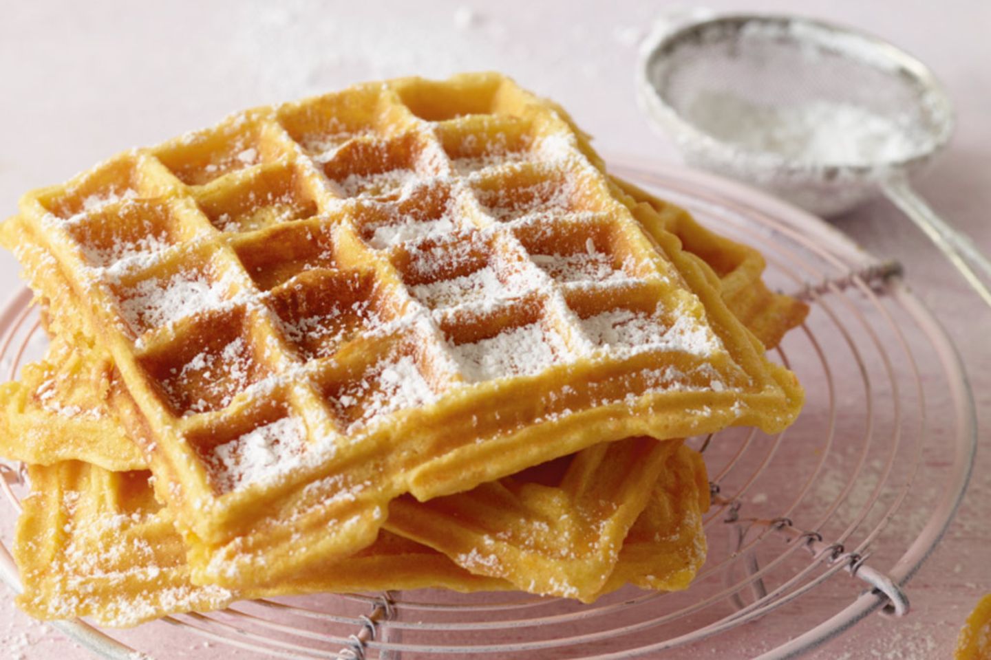 Möhrenwaffeln Rezept - [ESSEN UND TRINKEN]