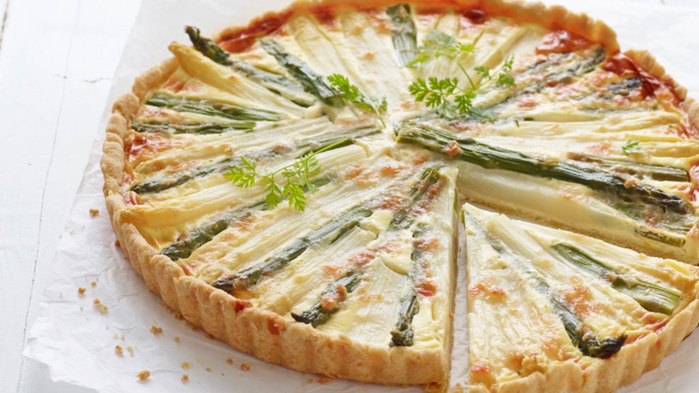 Spargel-Quiche: klassisch & einfach