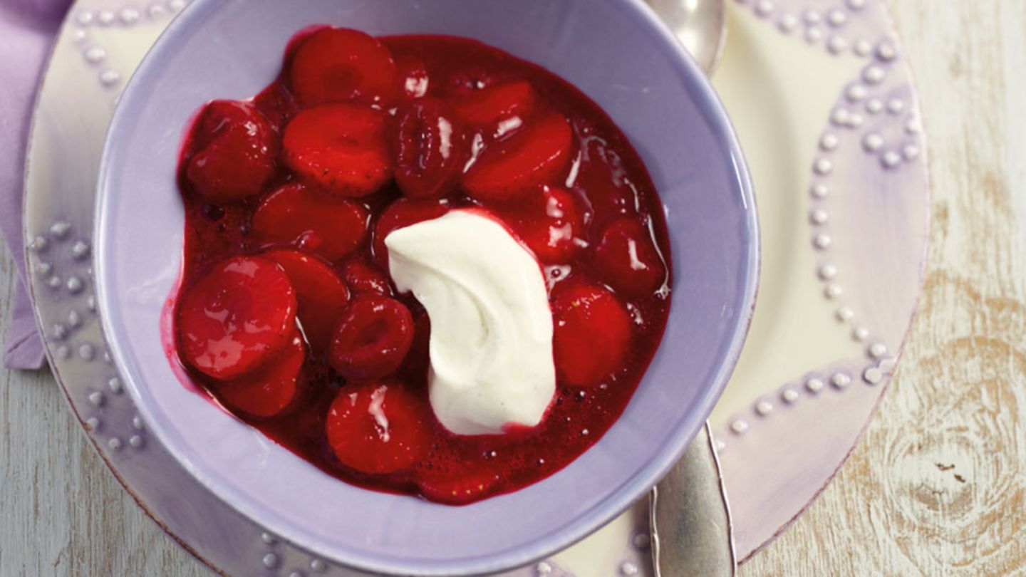 Erdbeer-Himbeer-Grütze Rezept