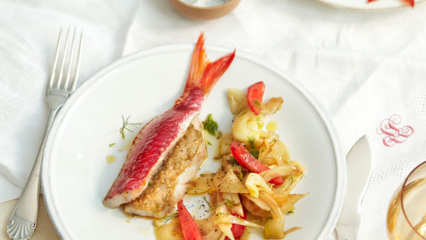 Rotbarben mit Pinienkern-Füllung Rezept