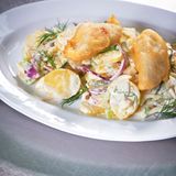 Kartoffelsalat mit Backfisch