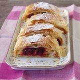 Apfel-Brombeer-Strudel