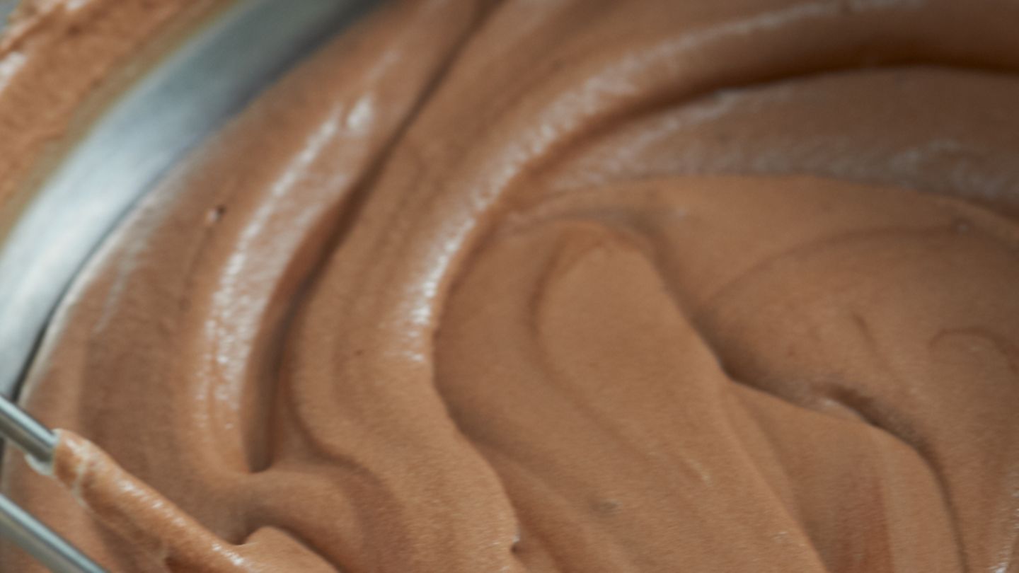 Dunkle Schoko-Mousse (Grundrezept) Rezept