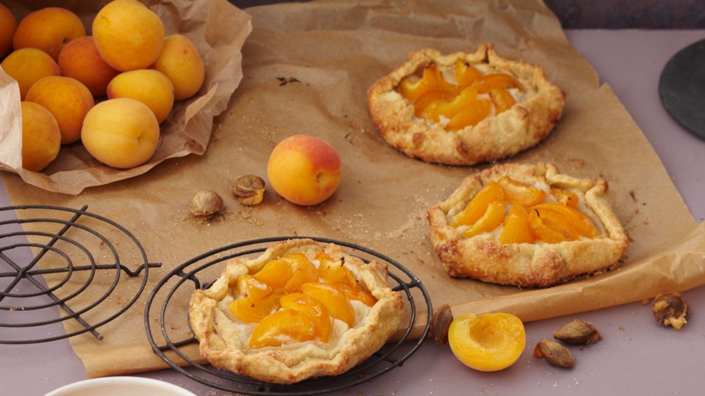 Aprikosen-Marzipan-Tartelettes Rezept