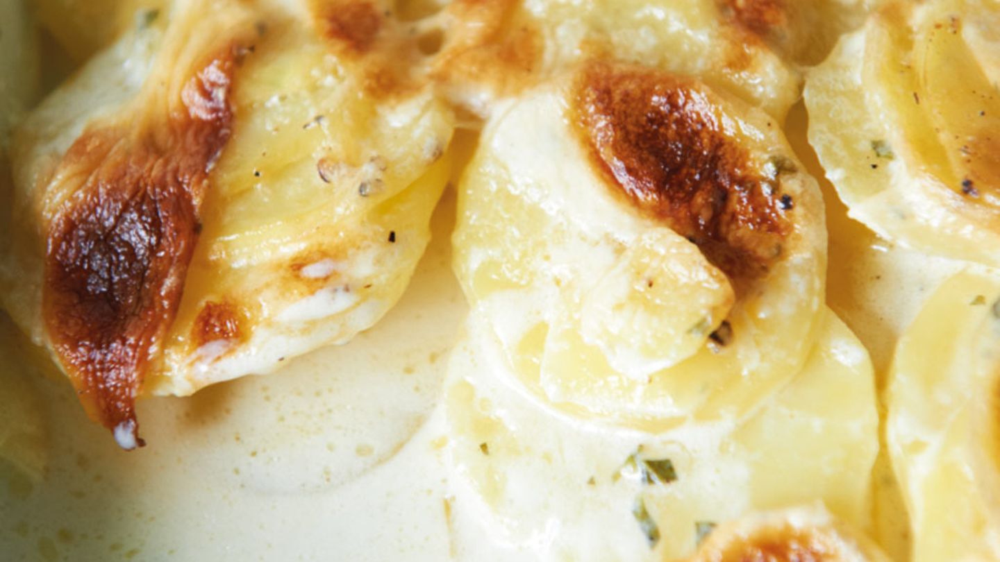 Klassisches Kartoffel-Gratin mit Majoran