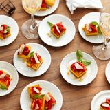Polenta-Schnitten mit gerösteter Paprika