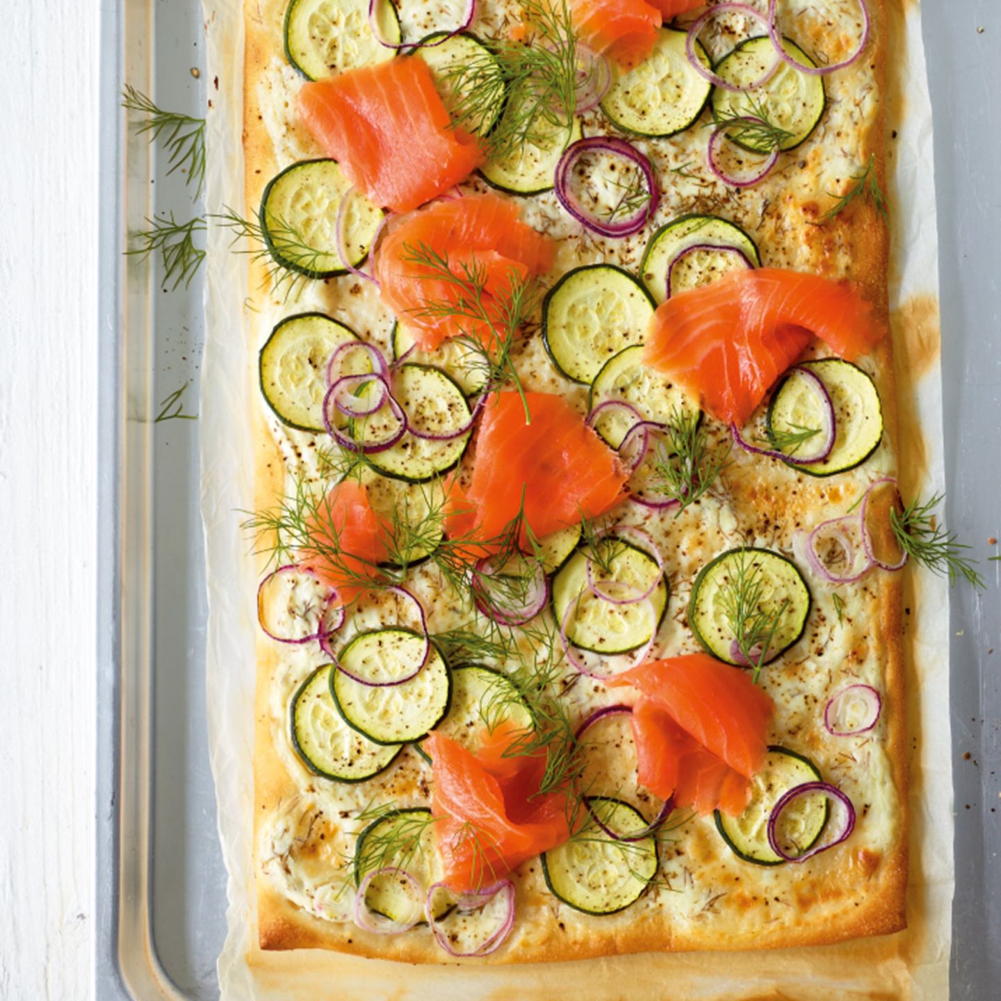 Zucchini-Lachs-Pizza