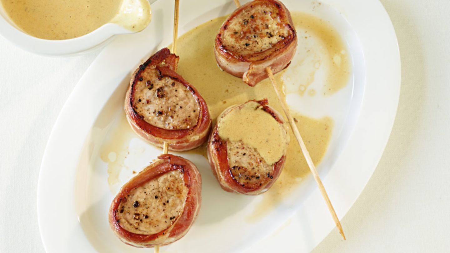 Speckmedaillons mit Pfefferrahm Rezept