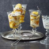 Aprikosen-Tiramisu mit Mohnbiskuit