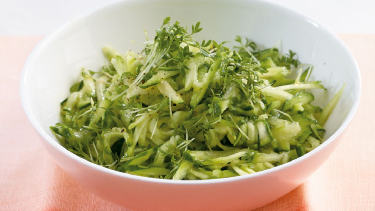 Zucchini-Salat Rezept - [ESSEN UND TRINKEN]