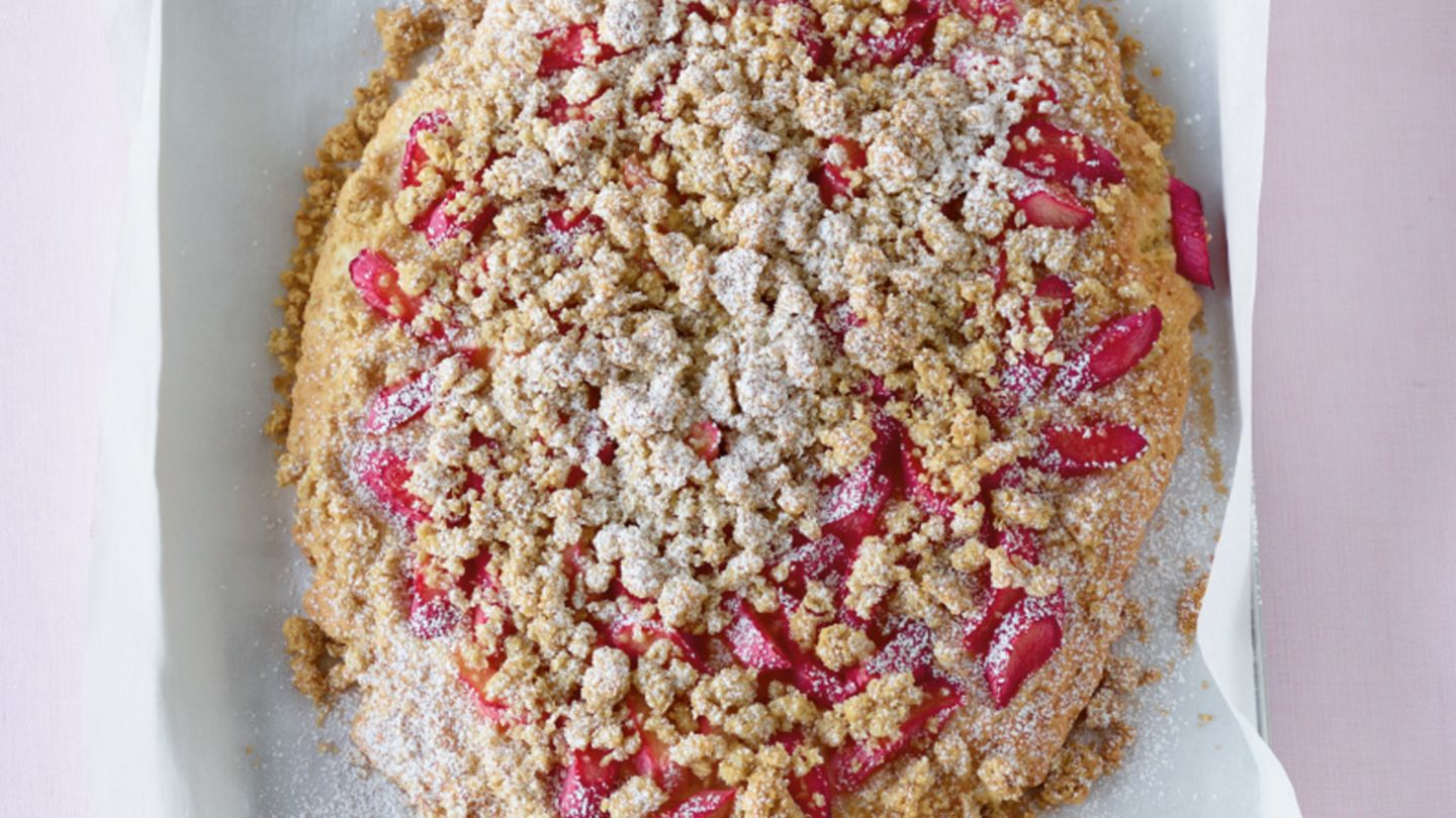 Rhabarber-Streusel-Kuchen Rezept