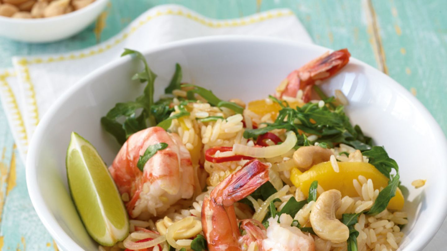 Bratreis mit Rauke und Garnelen Rezept