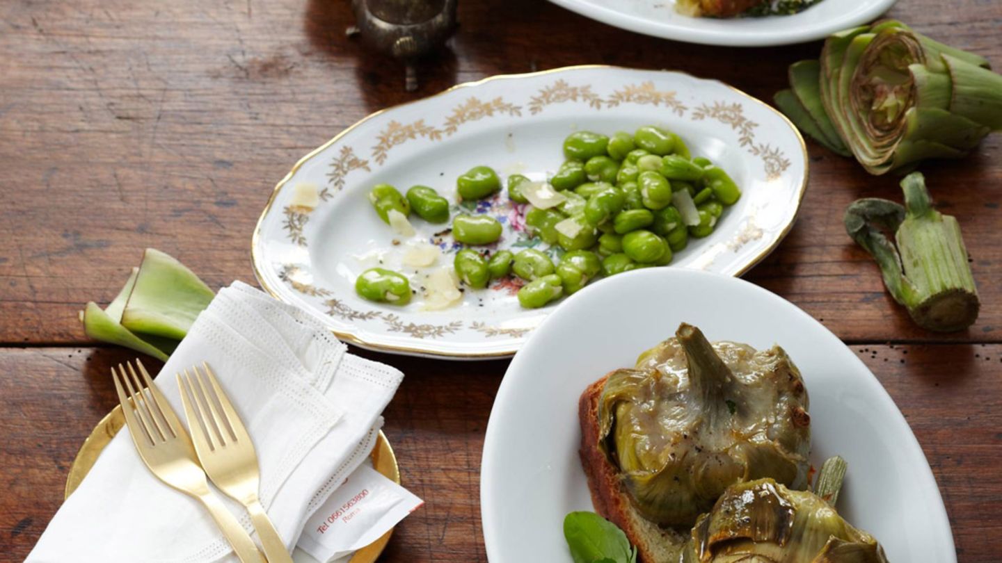 Gefüllte Artischocken mit dicken Bohnen und Pecorino Rezept - [ESSEN ... Gefüllte Artischocken mit dicken Bohnen und Pecorino Rezept - [ESSEN ...